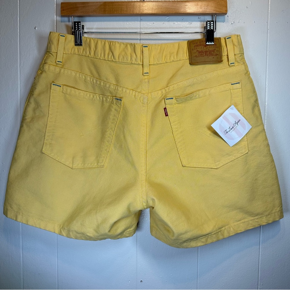 Vintage Levi's Womens Juniors Yellow Jean Shorts Size 14 Y2K 90s High Rise